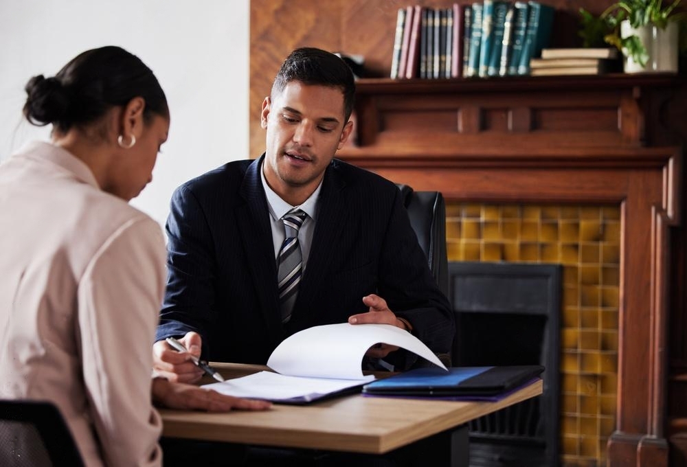 Solicitor helping client